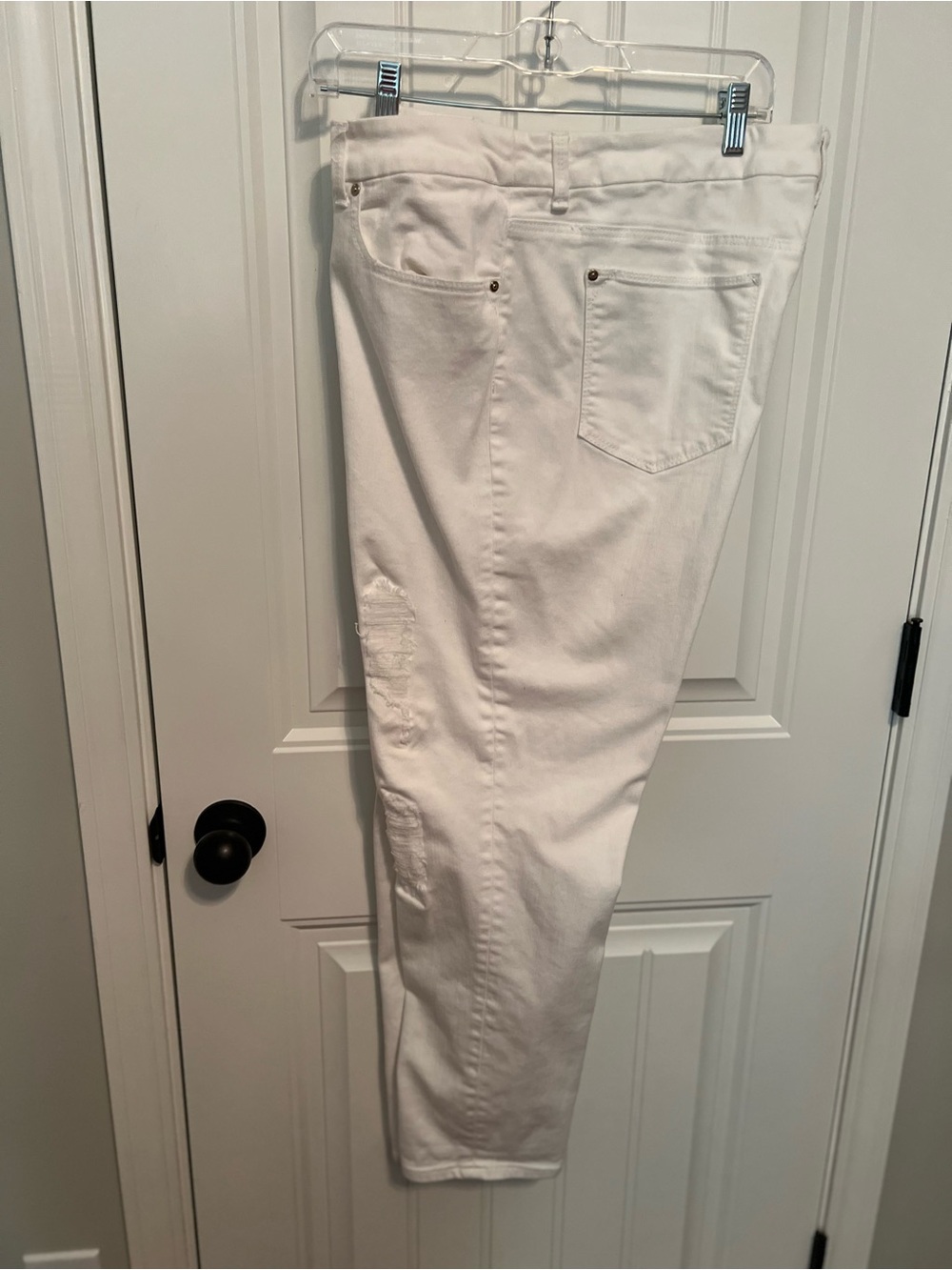 Chico's Girlfriend Ankle So Slimming Distressed Jeans